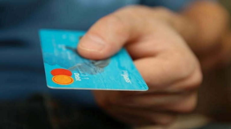 How UX Techniques Help Create Customer Loyalty 16 How UX Techniques Help Create Customer Loyalty 15