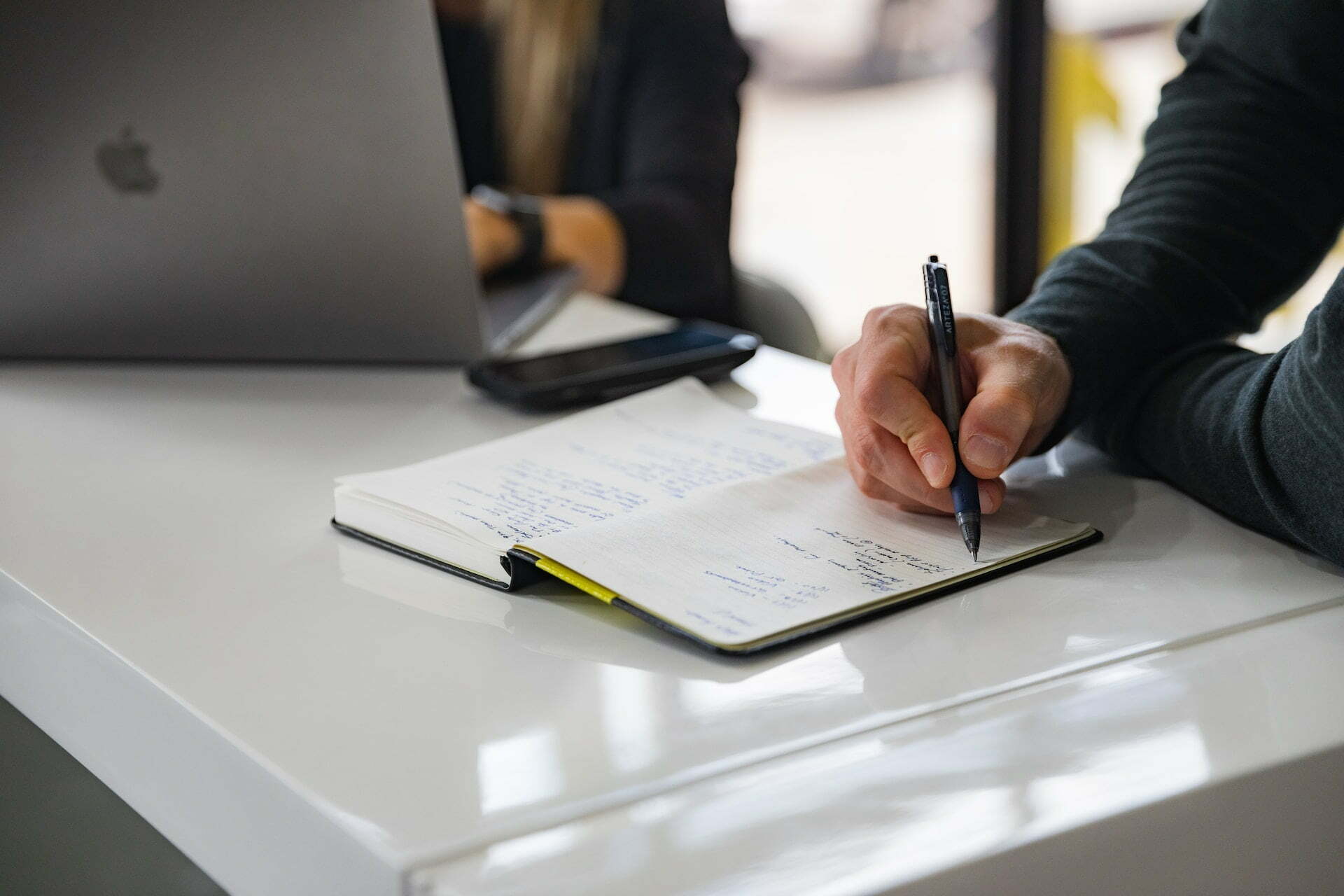 The importance of immersion for a deeper understanding of user needs and project requirements 1 The importance of immersion for a deeper understanding of user needs and project requirements
